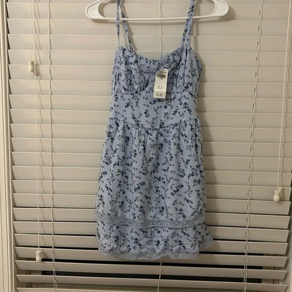 Hollister | Dresses | Hollister Blue Floral Dress | Poshmark